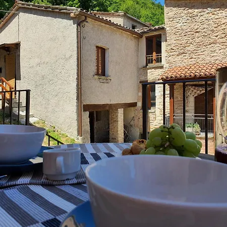 Farmház Agriturismo Cardella *